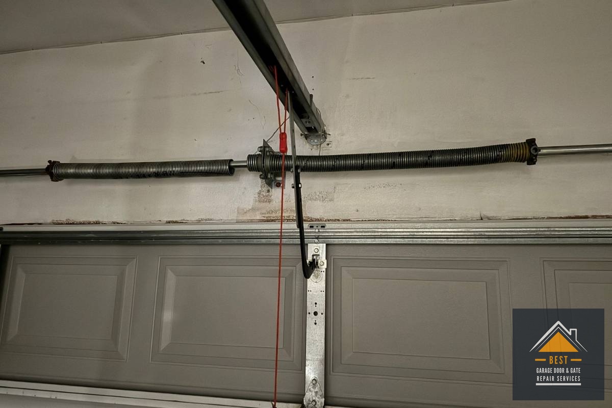 Does Aluminum Really Resist Salt Air Corrosion Better Than Steel? - Why Aluminum is the King of Garage Doors in Coastal San Diego