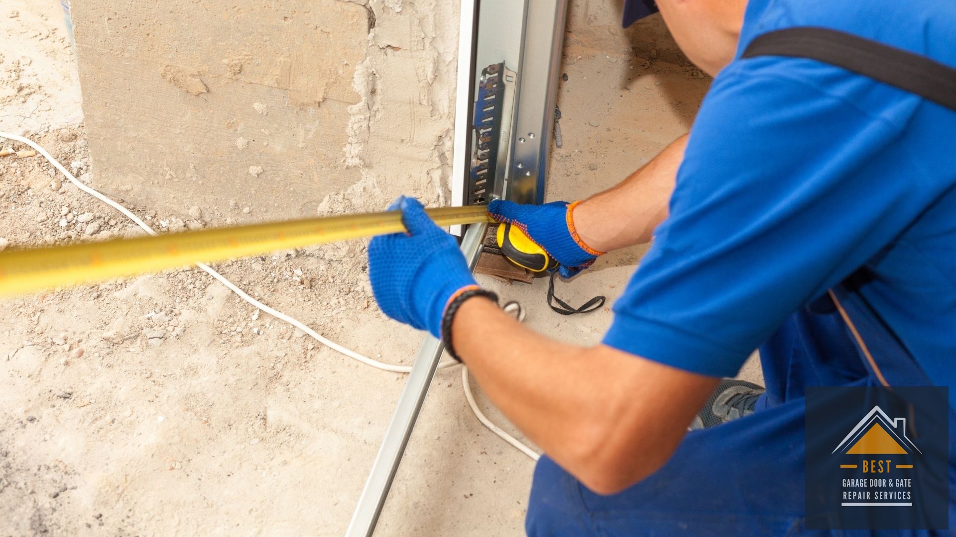 How Our San Diego Climate Affects Your Material Choice - Comparison Guide: Steel vs. Wood vs. Vinyl Garage Doors
