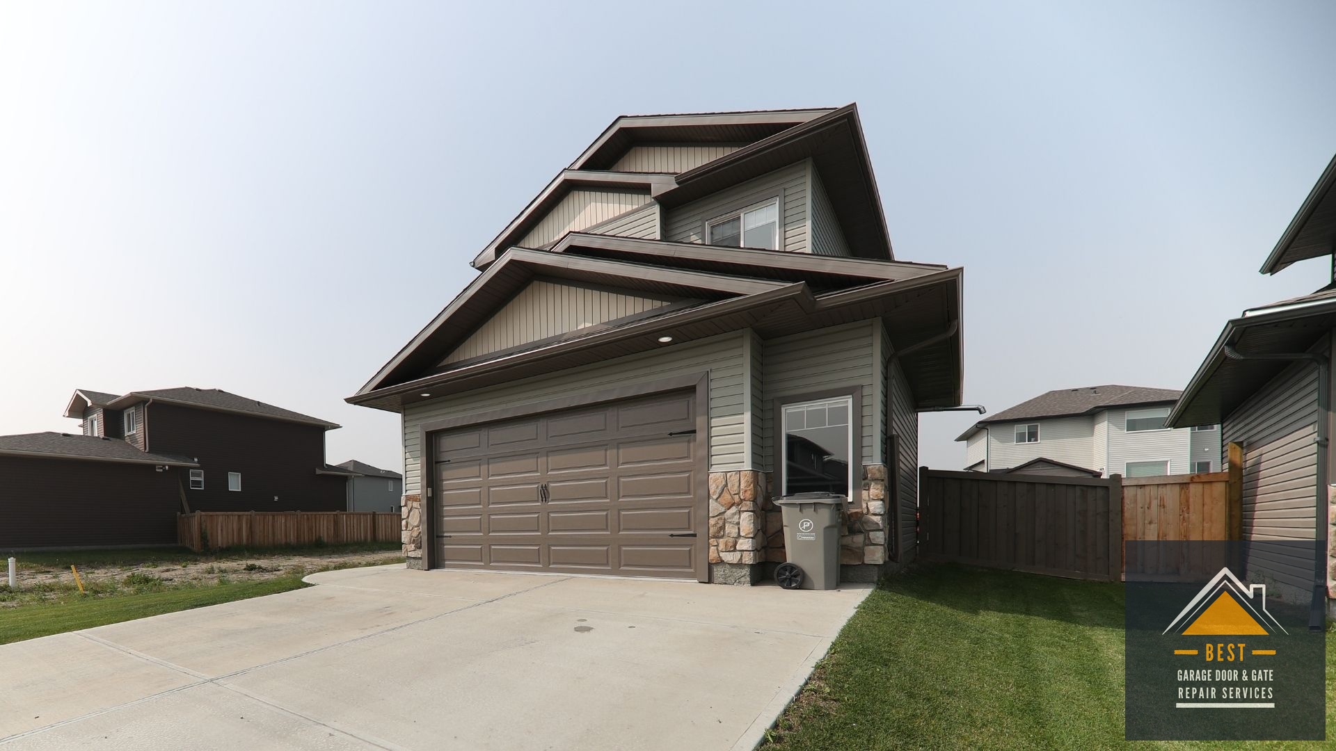 Identifying the Type of Noise Your Garage Door Makes - A Homeowner's Guide to Fixing a Noisy Garage Door in San Diego