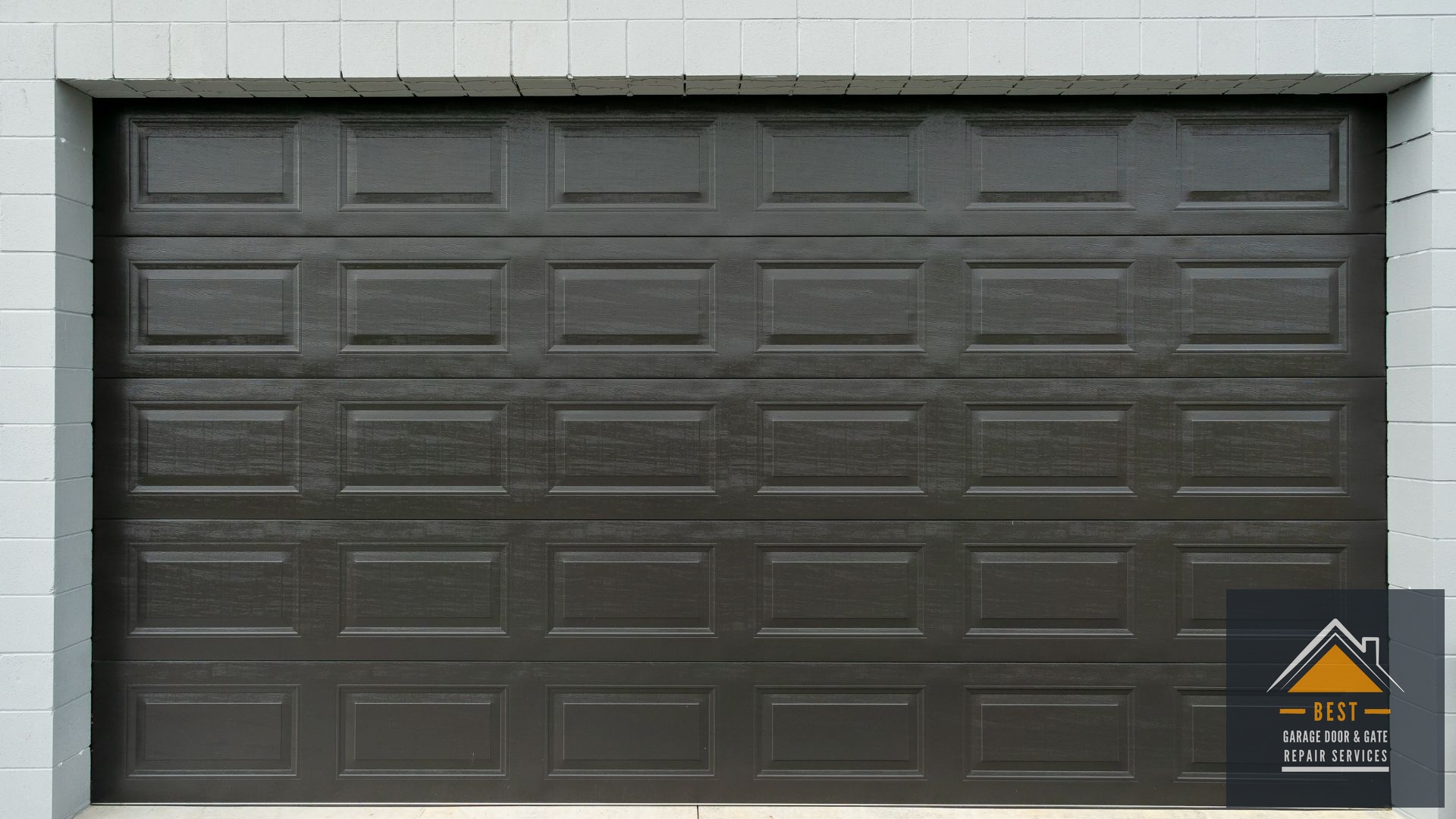 Inspect the Door's Physical Condition and Material - The Ultimate Garage Door Buyer's Checklist for New Homeowners