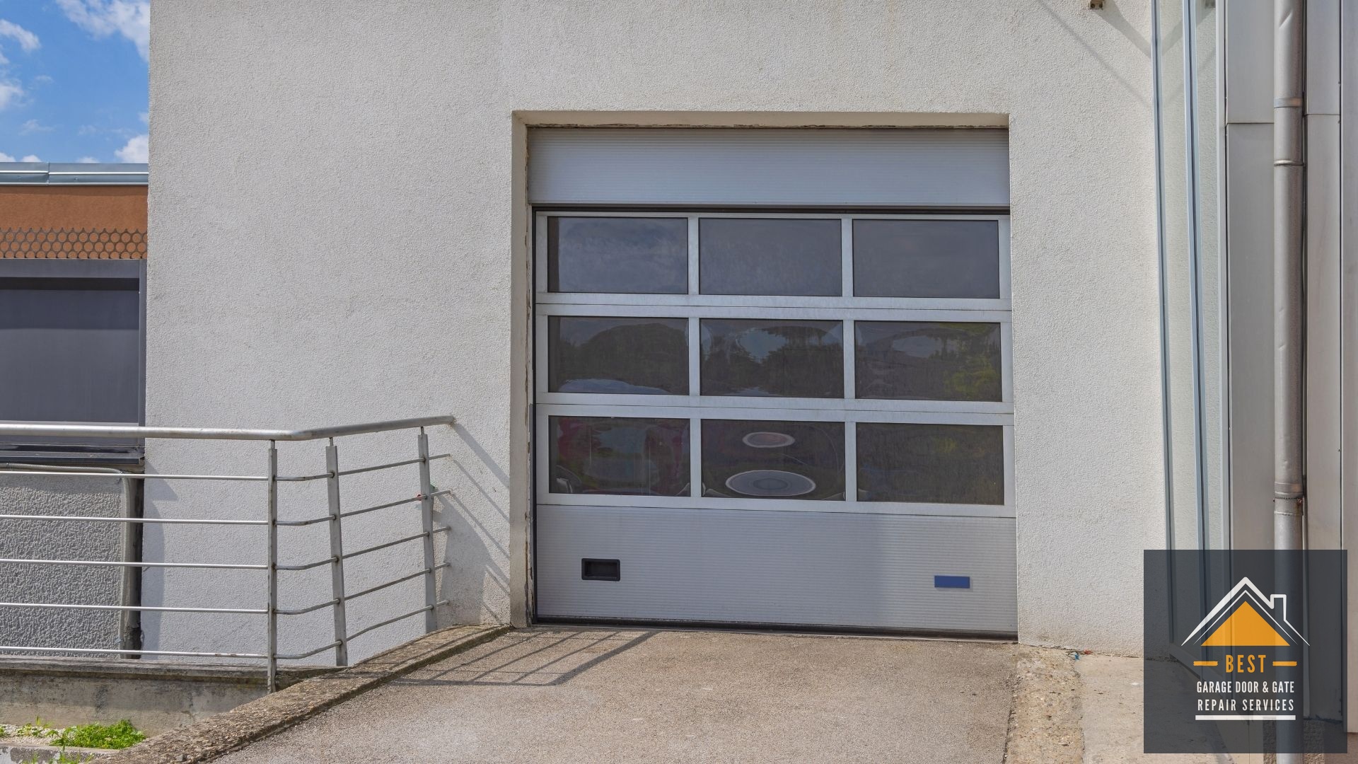 What Makes Custom Wood Garage Doors Worth the Investment? - Custom Wood Garage Doors: Bringing Luxury to Your San Diego Property