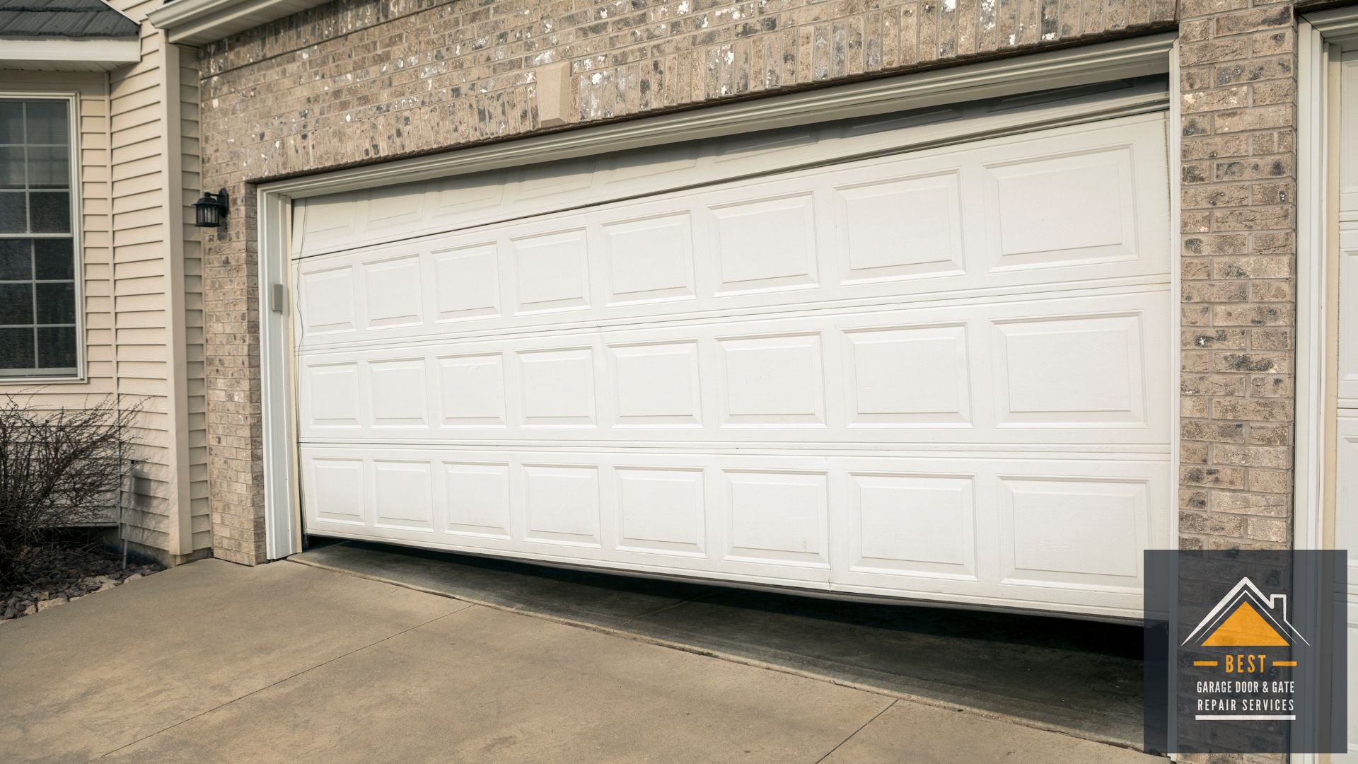 When Should You Upgrade to an Insulated Garage Door? - Understanding R-Value: Why Garage Door Insulation Isn't Just for Cold Climates